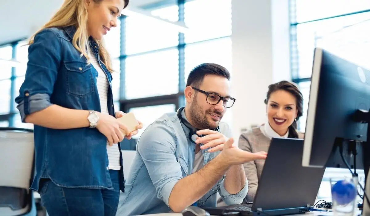 Custom software scales as business needs grow without vendor restrictions